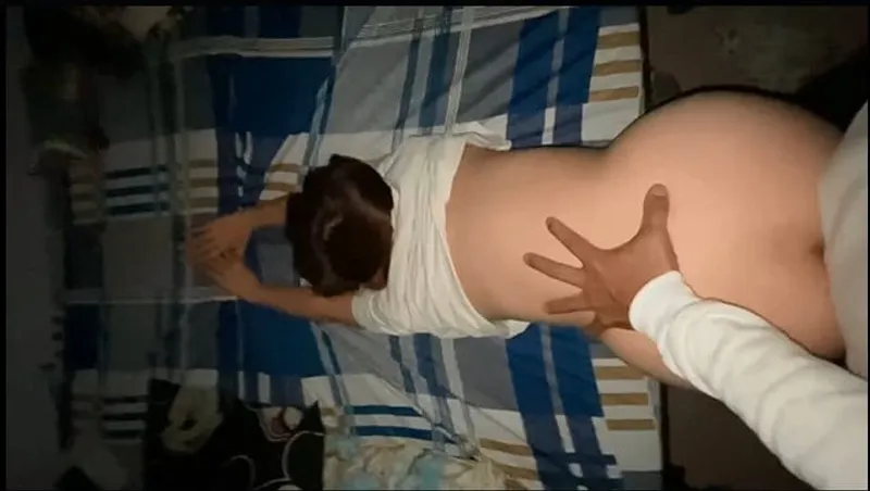 Lên giường với tình nhân dâm dục và cái kết